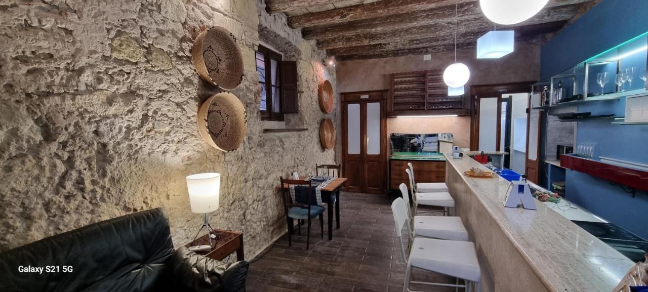 Loft Sant' Efisio Apartment Каляри Екстериор снимка